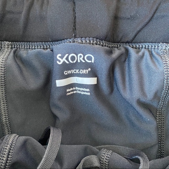 Men’s Skora Double Layer Athletic Shorts - Picture 3 of 9